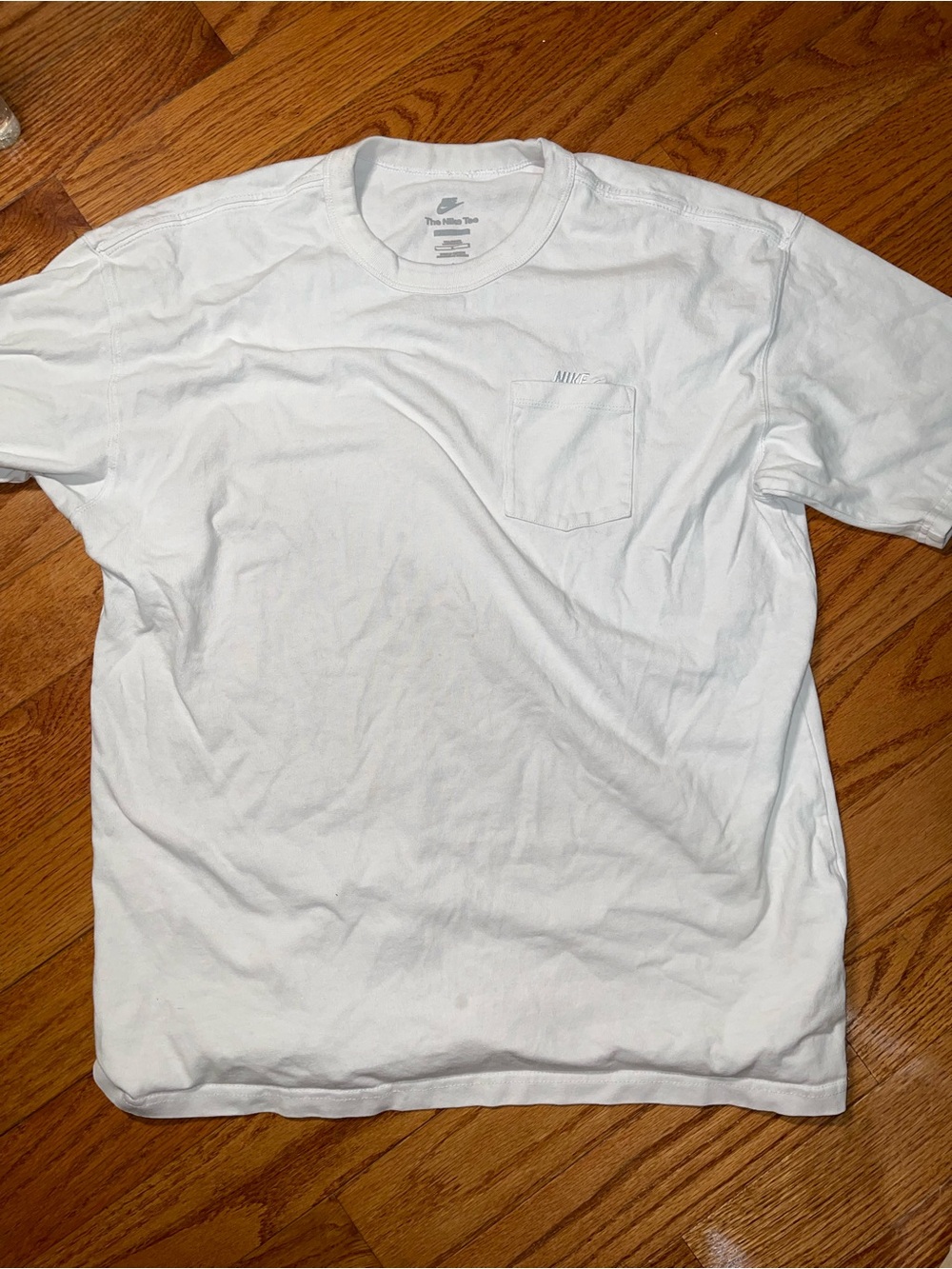 Nike Men’s White Short Sleeve Pocket Tee size large mens